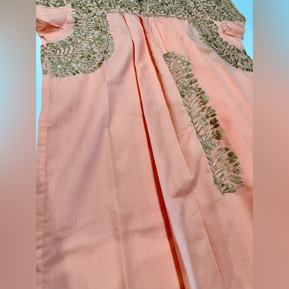 NWT Gold Embroidered Mexican Boutique Dress - Picture 3 of 7